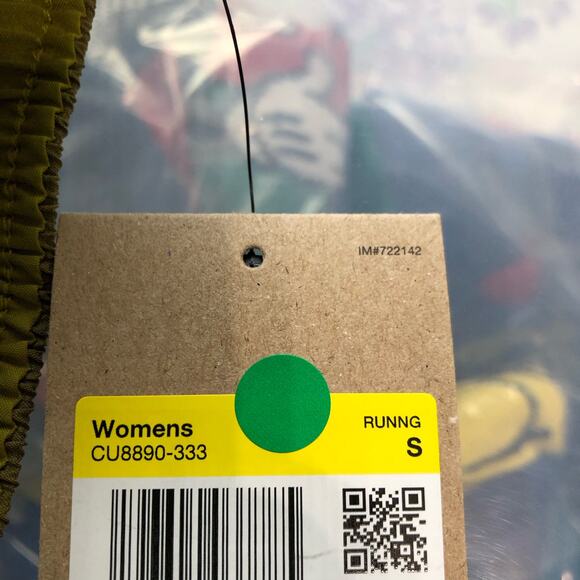 Nike Women's Small Dri-Fit Pull-On Athletic Shorts Olive Green NWT Workout Ready - Picture 6 of 7